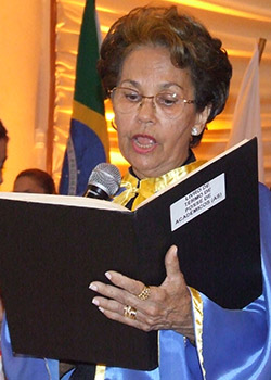 Nilza Queiroz Freire